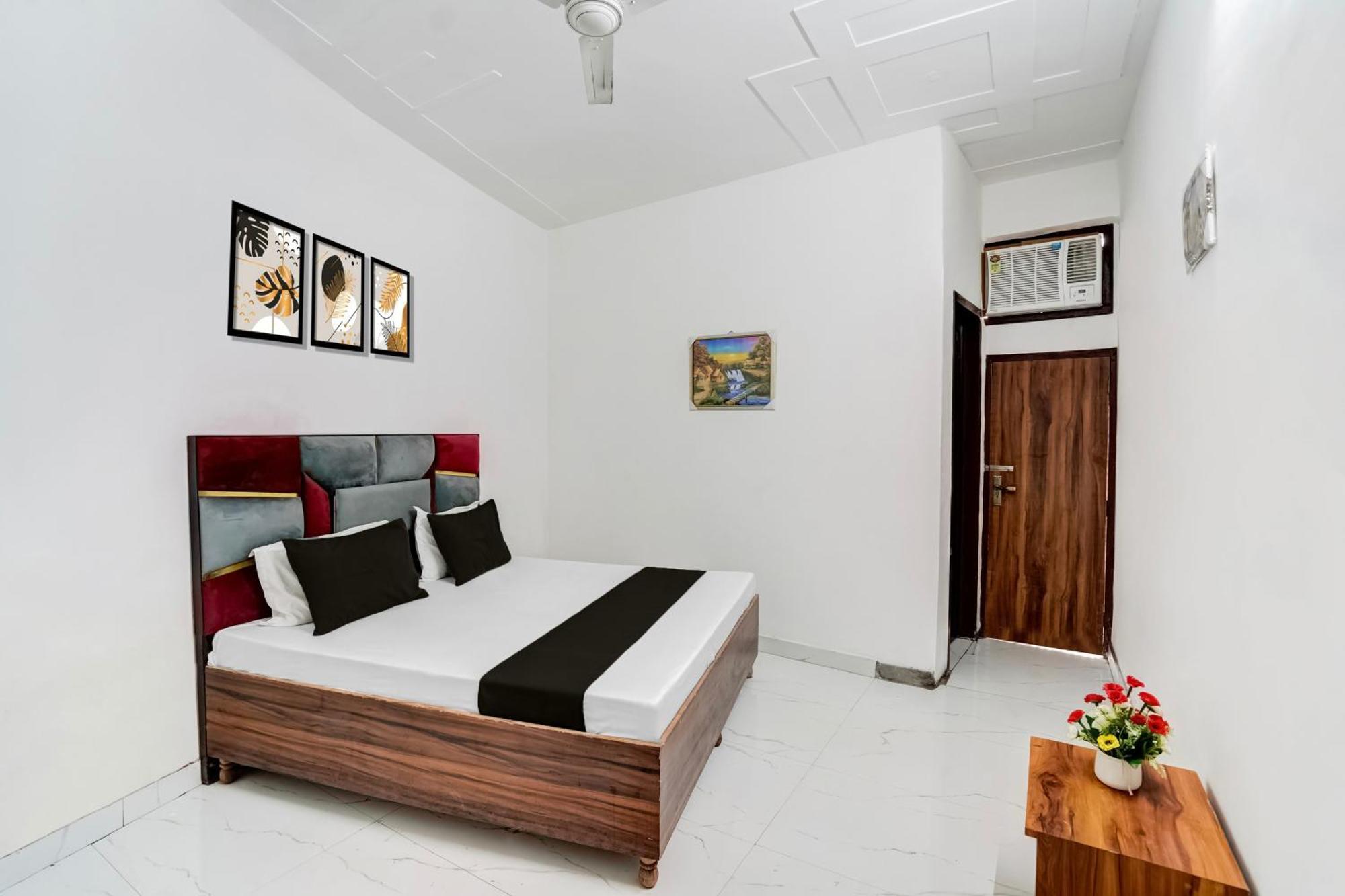Super Hotel O Burari New Delhi Exterior photo