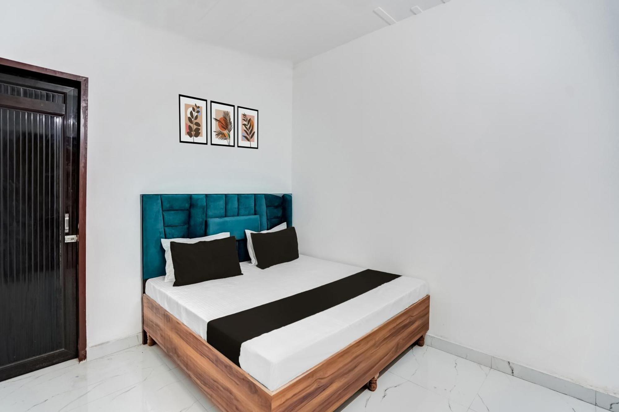 Super Hotel O Burari New Delhi Exterior photo